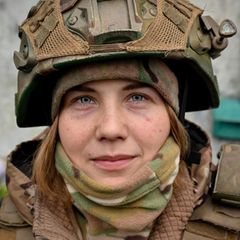 Ukraine Portrait von Katja Schinkarenko