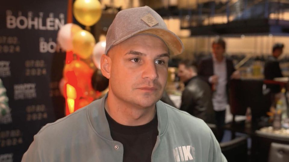 Pietro Lombardi erzählt in einer Videobotschaft von einer für ihn sehr schweren Zeit und weshalb er sich vor dreieinhalb Jahren aus der Öffentlichkeit zurückgezogen hat.