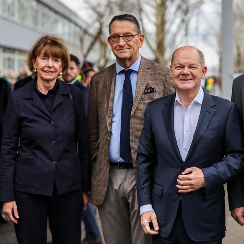 Olaf Scholz at Ford