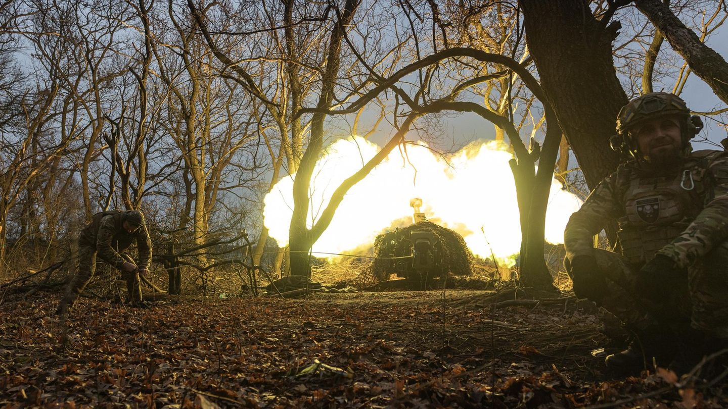Ukraine: What does the upheaval in Syria mean for the war there?