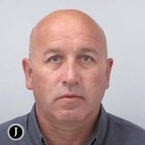 Ein Porträtbild von Anton Zhivkov Petkovski