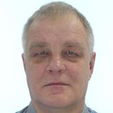 Ein Porträtbild von Leons Rusins