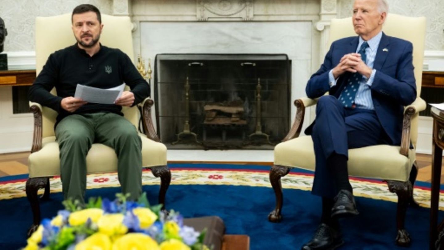 US-Präsident Biden (rechts) und der ukrainische Präsident Selenskyj am 26. September im Weißen Haus in Washington