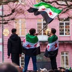 Rückkehrplan: Syrer feiern in Mainz den Sturz des Assad-Regimes in ihrem Heimatland