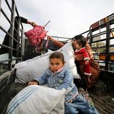 Der Konflikt zwischen Israel und der Hisbollah hat den Libanon noch weiter in eine Katastrophe gestürzt. Erstmals führt das IRC das Land in der Top 10 der Beobachtungsliste. Mehr als 30 Prozent der Bevökerung wurde durch den Krieg vertrieben (1,4 Millionen Menschen). Allein bei den israelischen Angriffen zwischen Anfang Oktober und Ende November seien mehr als 4000 Menschen getötet und 16.500 verletzt worden, so das IRC.