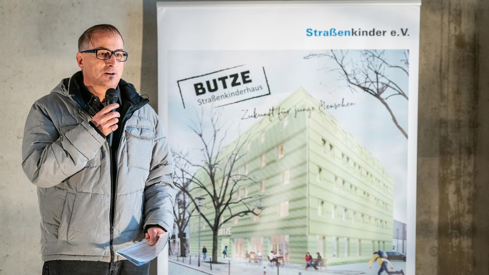 Straßenkinder Straßenkinder: Eckhard Baumann mit Micro