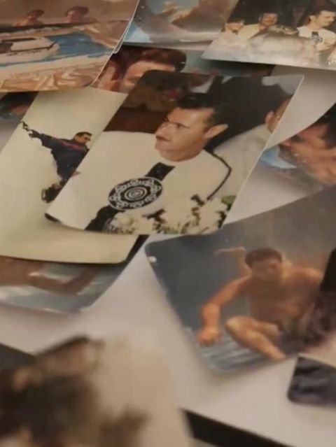 Einige Tage nach dem Regimesturz zeigen erste Aufnahmen nun das Innere der Privatresidenz der al-Assads. Neben Fotos und Büchern finden sich hier auch Geheimgänge und Bunker.