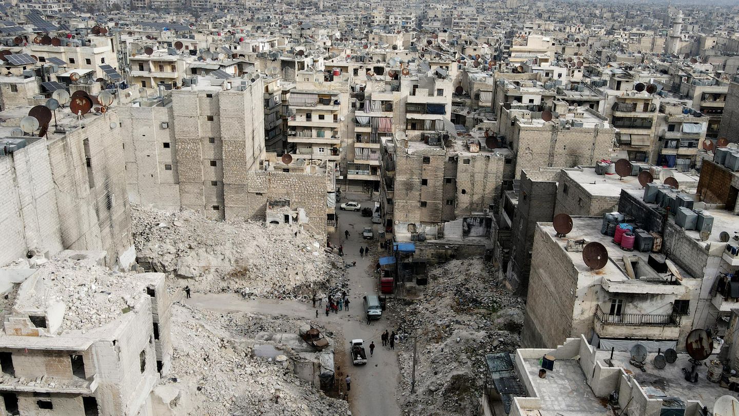 Blick auf das zerstörte Aleppo