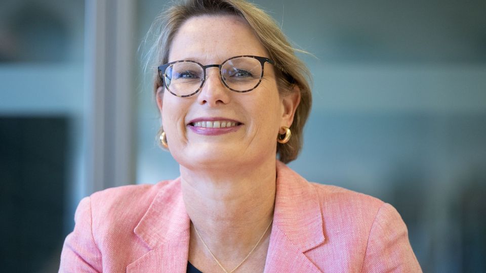 Schulen: Ministerin: Einigung Auf Digitalpakt 2.0 Wichtiges Signal ...