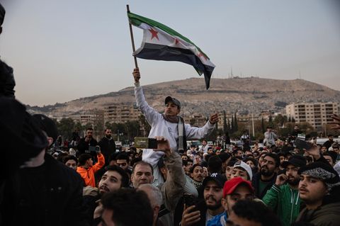 Interview: Nahost-Expertin: Was Deutschland jetzt tun sollte, um Syrien zu unterstützen