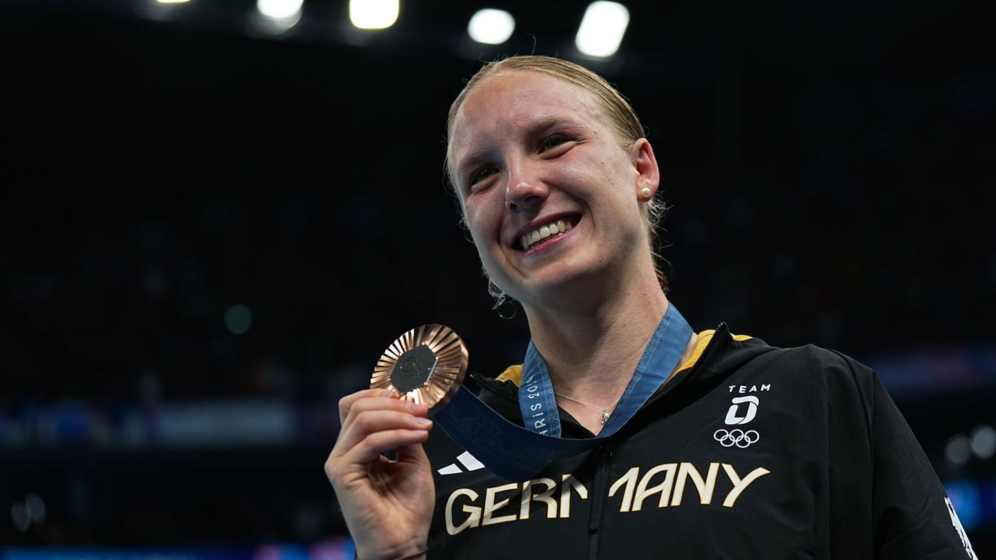 Auch Handballer Ausgezeichnet: Märtens Und Gose "Sportler Des Jahres ...