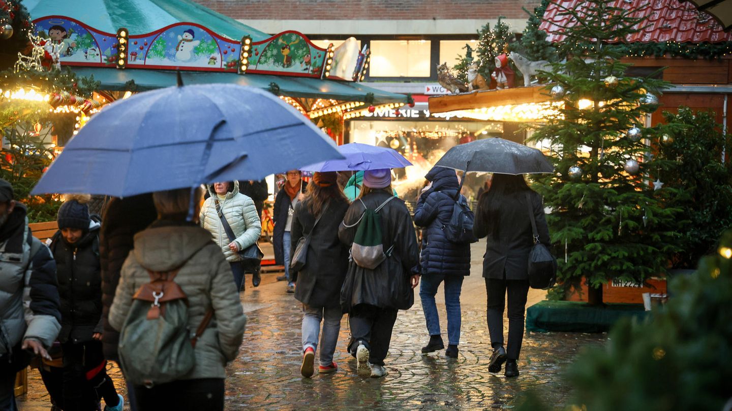 Wetterprognose: Ein Schirm kann in vielen Gegenden Deutschlands am Sonntag nicht schaden