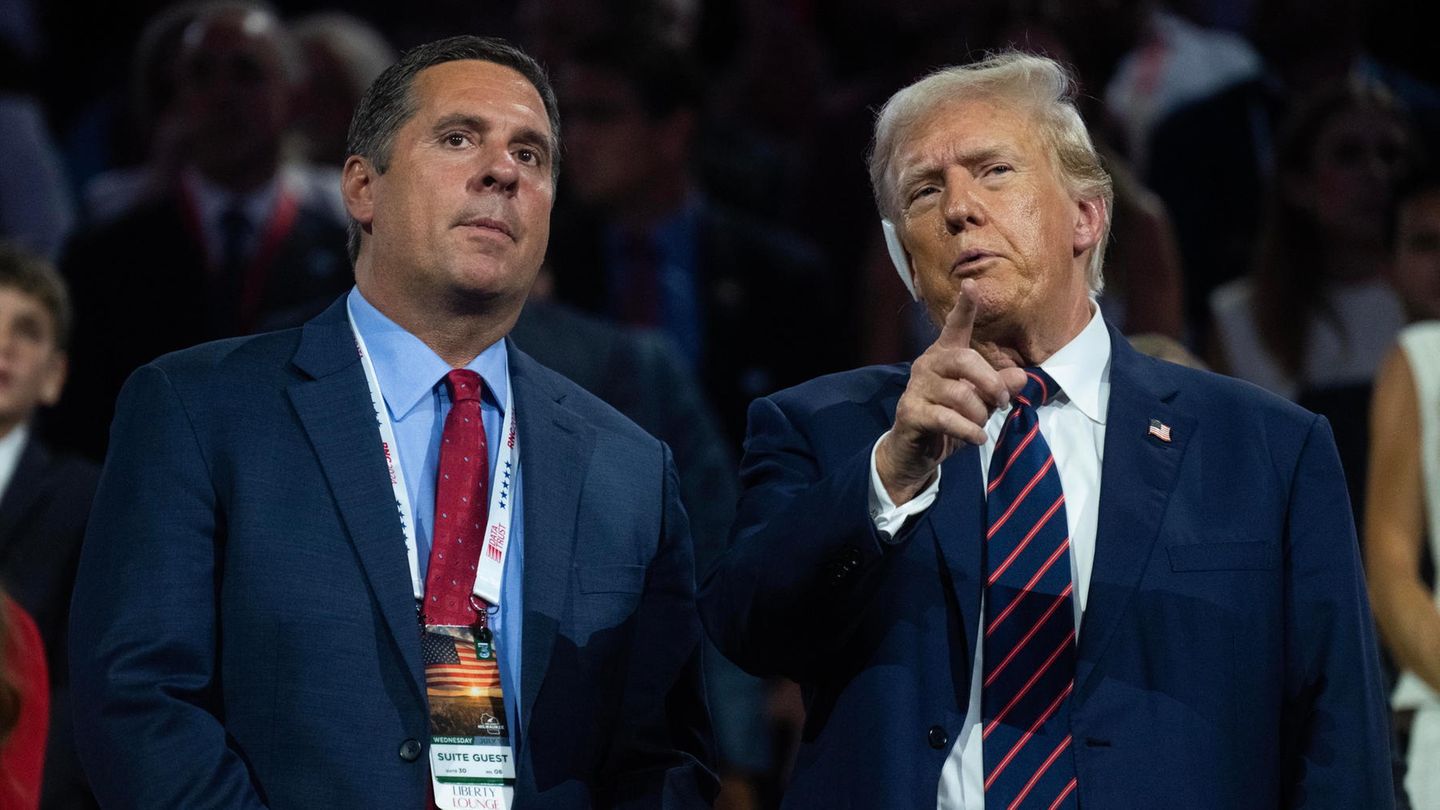 Donald Trump: Truth Social boss to chair the intelligence advisory board