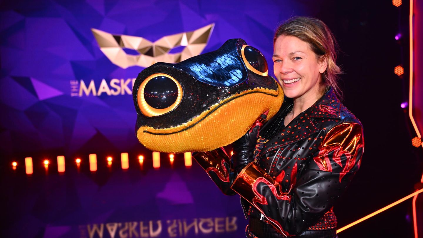 -The-Masked-Singer-Finale-verpasst-Jessica-Schwarz-und-eine-Schauspielkollegin-sind-enttarnt