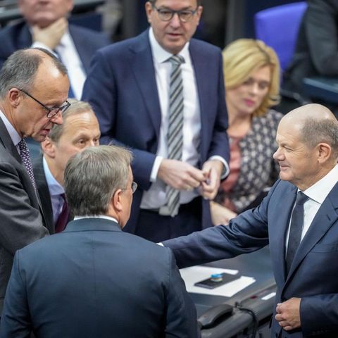 Bundeskanzler Olaf Scholz stellt am Montag die Vertrauensfrage