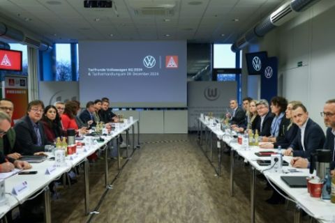Teilnehmer der Tarifverhandlungen bei VW