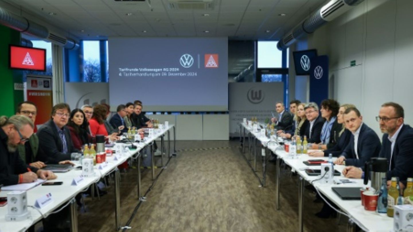 Teilnehmer der Tarifverhandlungen bei VW