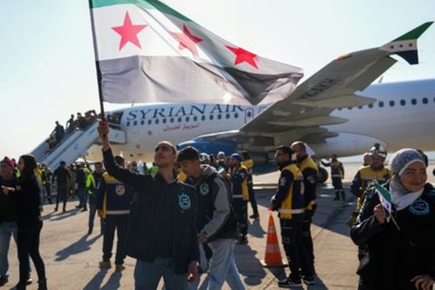 Erster Flug vom Flughafen Damaskus nach Assad-Sturz
