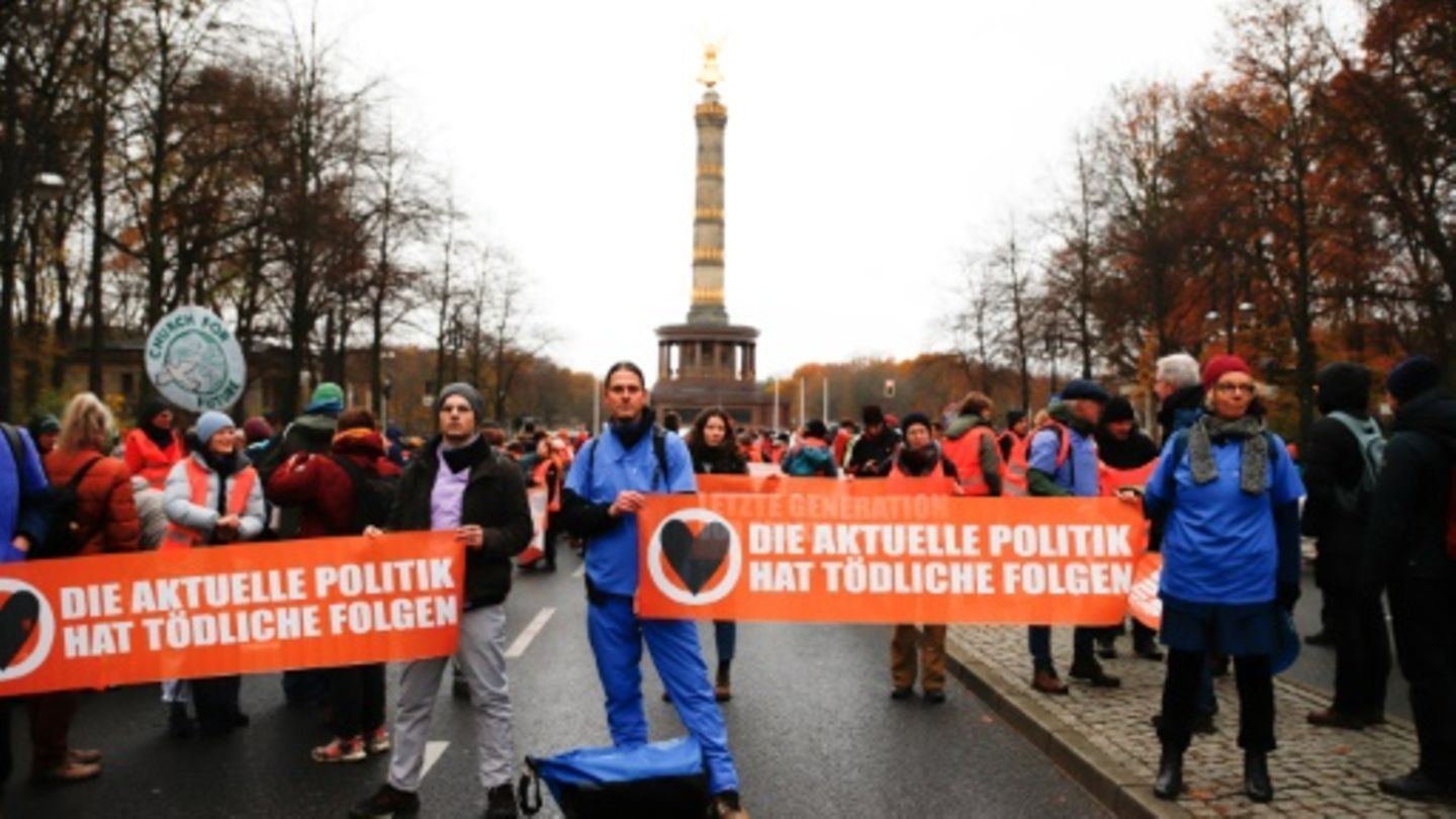 Protest der Letzten Generation im November 2023