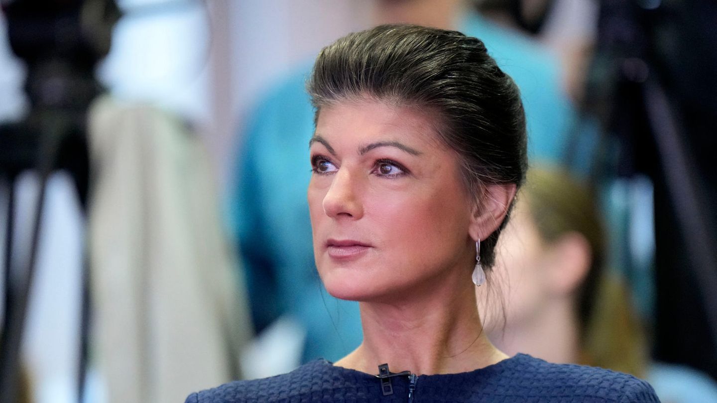 Sahra Wagenknecht admits misjudgment of Russia’s war of aggression