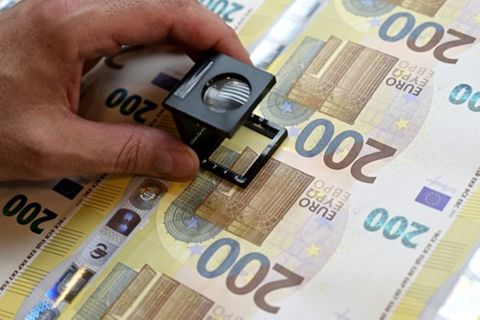 Geldscheine in Druckerei