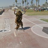 Algenmann auf dem Ocean Front Walk in San Diego, Kalifornien