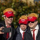 Darts Fans in London: Paddy Power World Darts Championship - Alexandra Palace