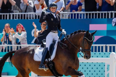 Olympiasiegerin Jessica von Bredow-Werndl bei Olympia