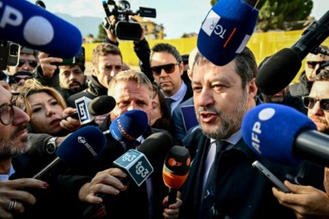 Matteo Salvini vor dem Gericht in Palermo