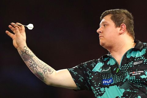 Kai Gotthardt wirft bei der Darts-WM einen Pfeil