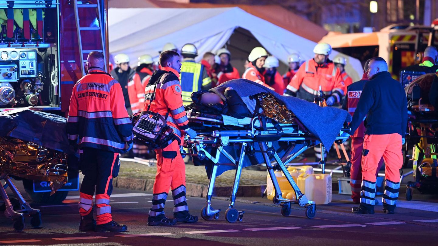 Magdeburg Die Bilder vom Weihnachtsmarkt STERN.de