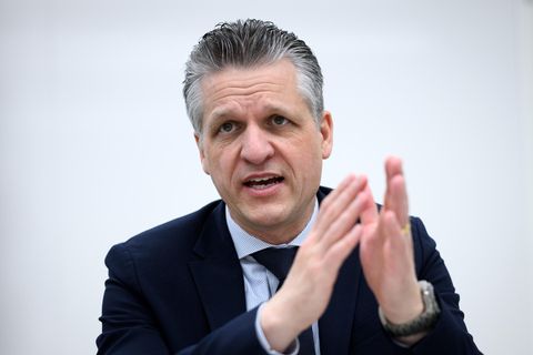Anschlag in Magdeburg: Merz-Vertrauter: "Wilden Westen in den sozialen Medien zurückdrängen"