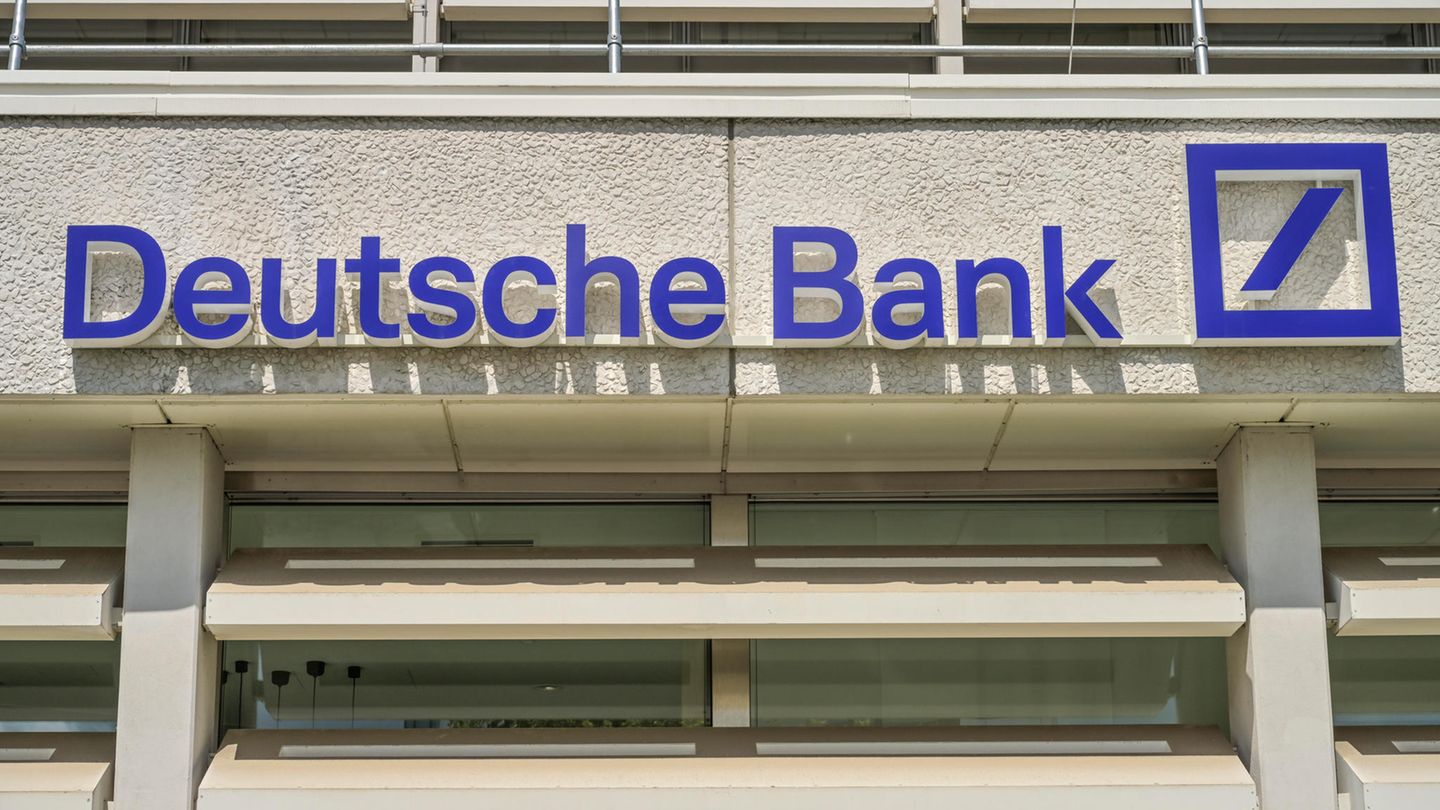 Deutsche Bank in Lübeck ausgeraubt Symbolfoto