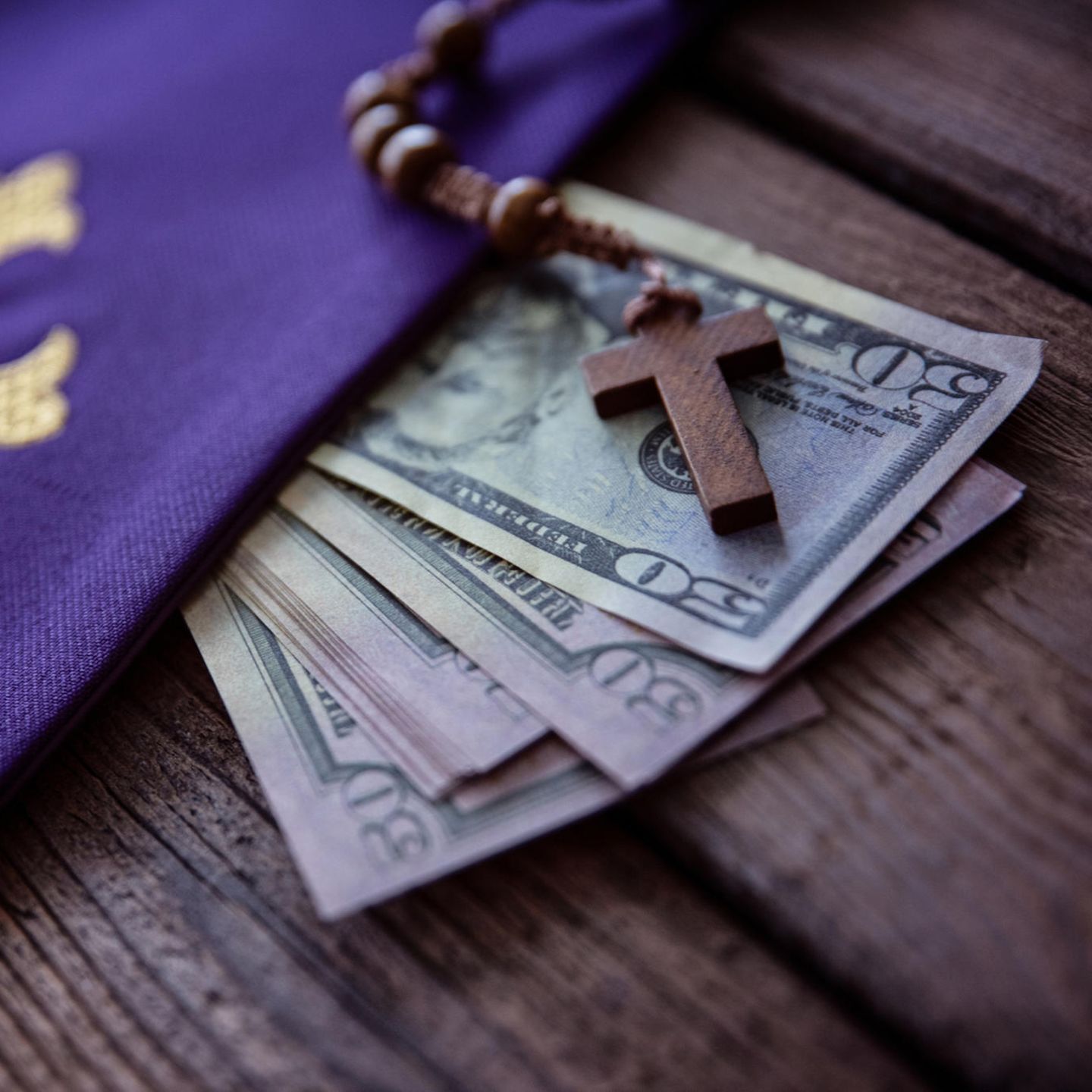 Pastor soll Kirchgänger mit Krypto-Schneeballsystem ausgenommen haben |  STERN.de