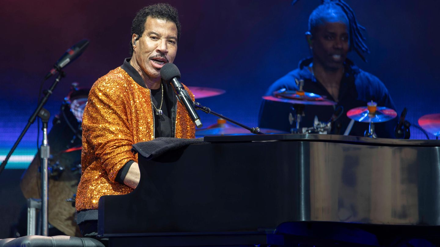 Lionel Richie Lionel Richie