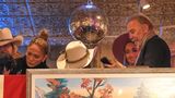Jennifer Lopez und Kevin Costner