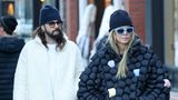Model Heidi Klum (51) und Ehemann Tom Kaulitz (35) verbringen die Weihnachtsferien 2024 mit der ganzen Familie in Aspen. Mit von der Partie in den Rocky Mountains sind Heidi Klums Kinder sowie Toms Zwillingsbruder Bill Kaulitz und der Freund von Heidis Tochter Leni.