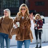 Auch Hotelerbin Nicky Rothschild (ehemals Hilton) ist derzeit in Aspen. Die 41-Jährige gab sich die Ehre bei der "World Snow Polo Championships" im Rio Grande Park, einem der weltbesten Schneepoloturniere und das Einzige in Nordamerika.