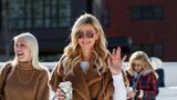 Auch Hotelerbin Nicky Rothschild (ehemals Hilton) ist derzeit in Aspen. Die 41-Jährige gab sich die Ehre bei der "World Snow Polo Championships" im Rio Grande Park, einem der weltbesten Schneepoloturniere und das Einzige in Nordamerika.