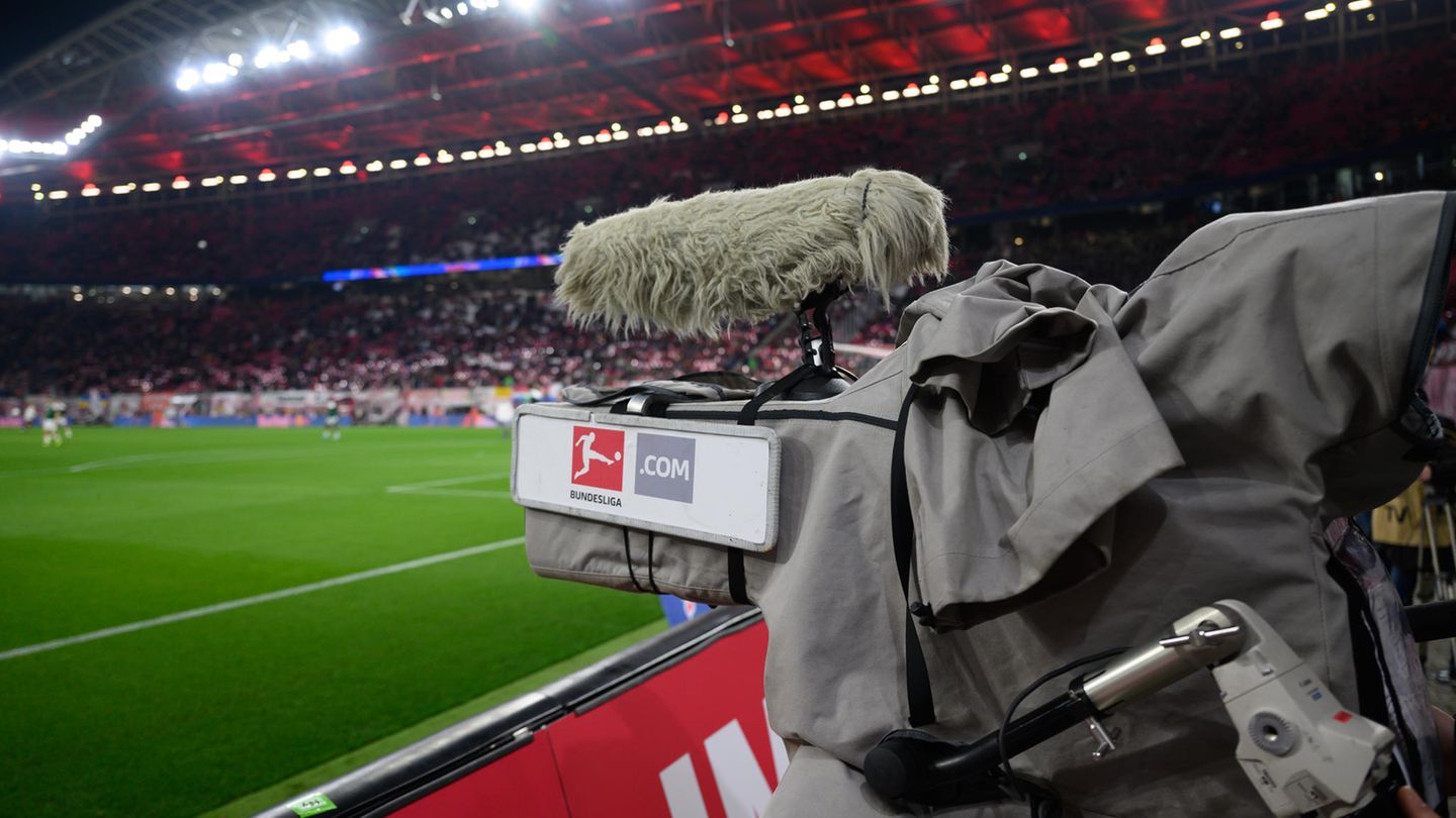 Bundesliga-Rechtevergabe: Für die Fans dürfte es nicht billiger werden