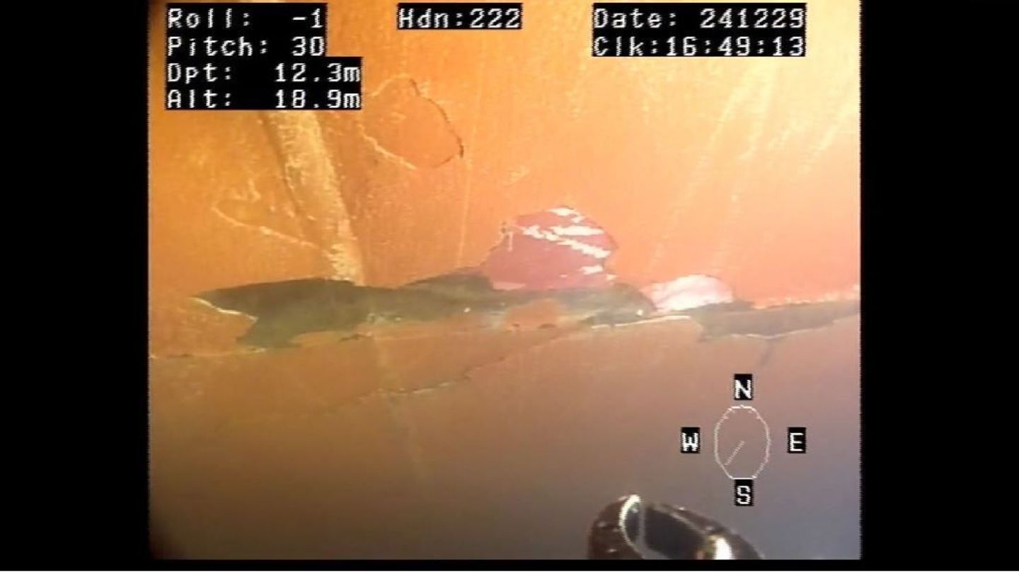 Cable damage in the Baltic Sea: photos of the ship’s hull published