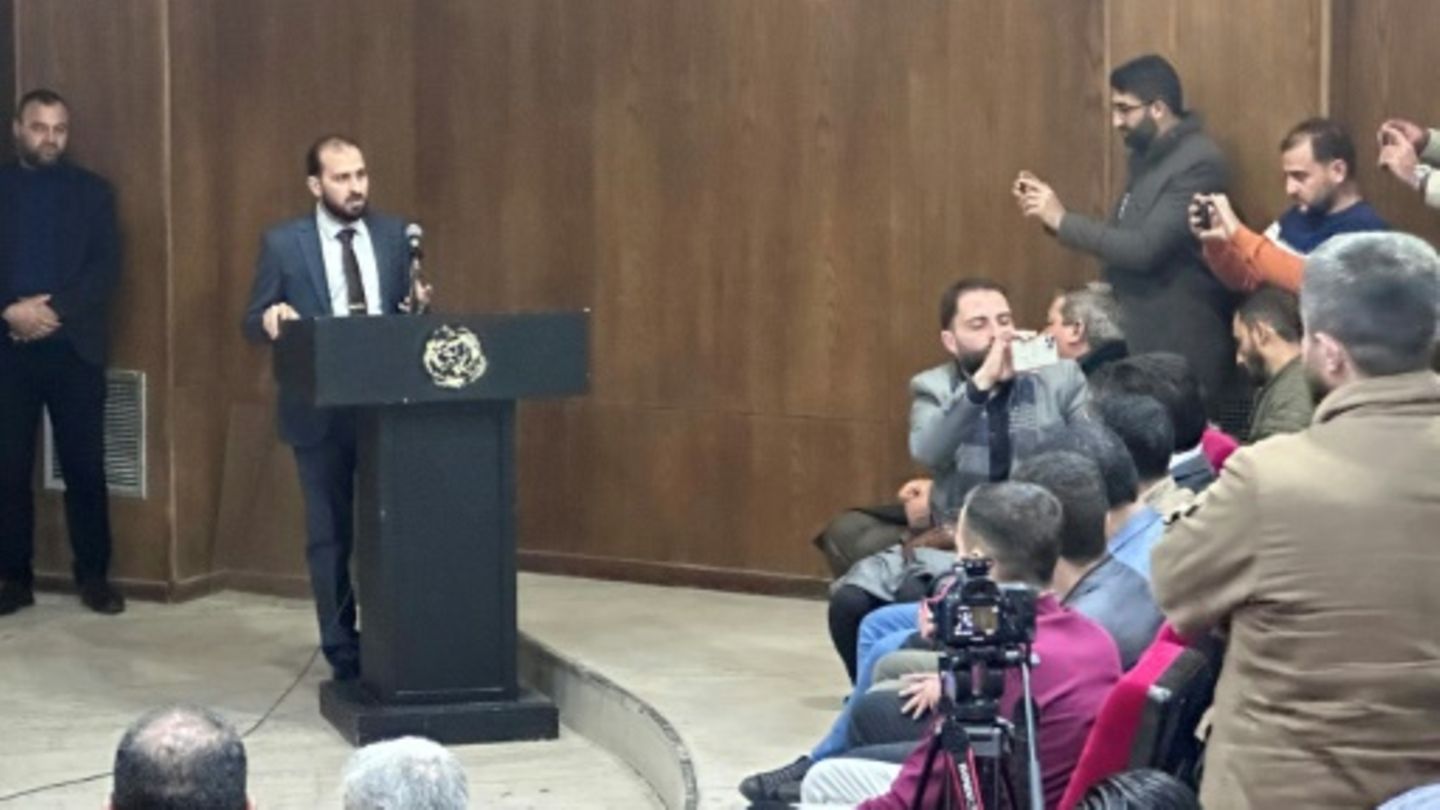 Informationsminister al-Omar am Dienstag in Damaskus