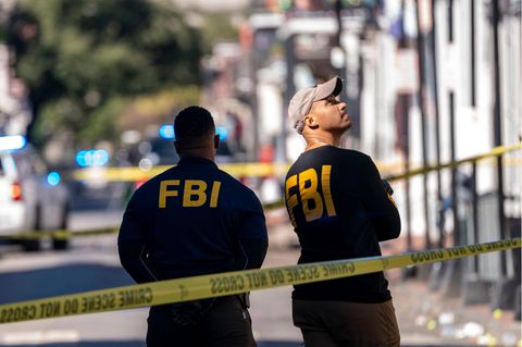 Am Neujahrsmorgen rast ein Mann in New Orleans mit seinem Truck in eine Menschenmenge. Die Ermittler gehen von einem Terrorakt aus, Donald Trump spricht von einem "Akt des Bösen".