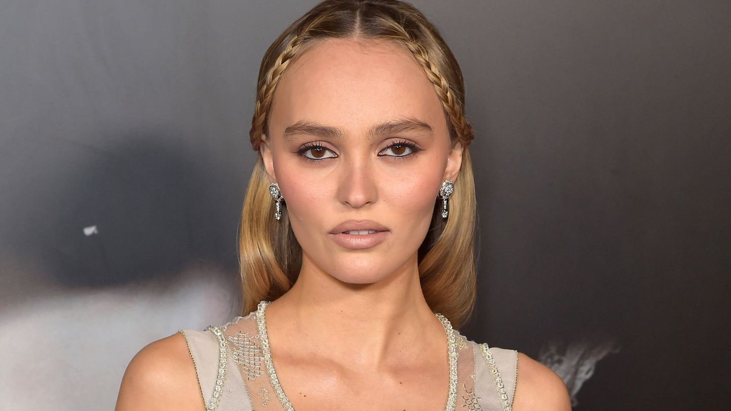 Vip News: Lily-Rose Depp verrät: Dieser Film ihres Vaters hat sie traumatisiert