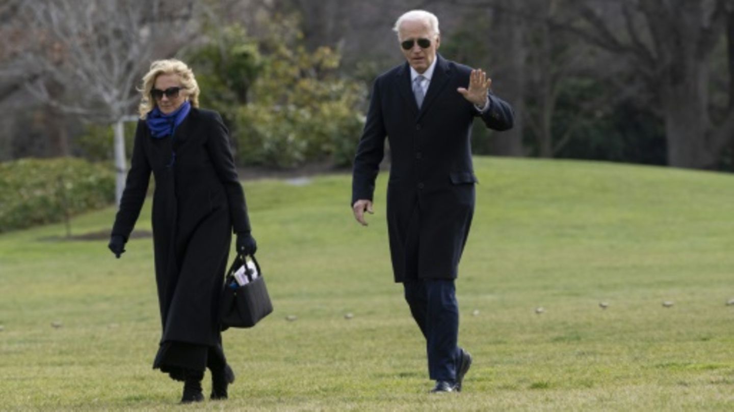 US-Präsident Biden und seine Frau Jill am 2. Januar im Garten des Weißen Hauses
