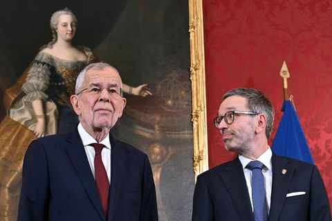 Österreich: Präsident Van der Bellen mit FPÖ-Chef Herbert Kickl