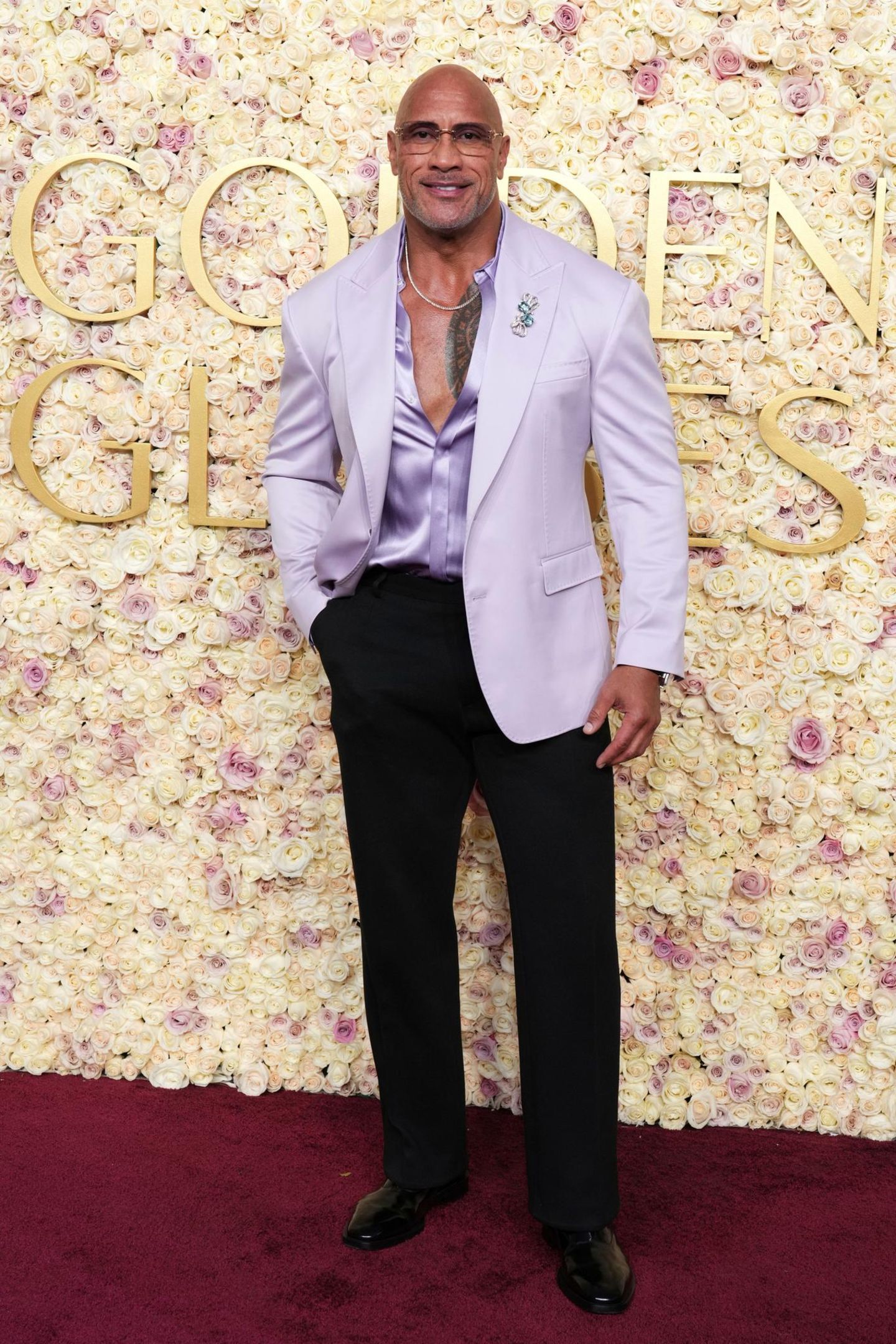 Brust raus, Bauch rein? Das muss man diesem Mann nicht sagen. Schauspieler und Wrestler Dwayne "The Rock" Johnson kam gemeinsam mit seiner Tochter Simone Garcia Johnson zur Preisverleihung.