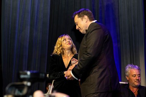 Elon Musk, Gründer von Tesla und SpaceX, und Italiens Ministerpräsidentin Giorgia Meloni bei einer Veranstaltung in New York (Archivbild)