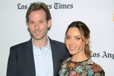 Gedenken bei den Golden Globes: Der verstorbene Regisseur Jeff Baena, hier mit seiner Frau Aubrey Plaza im Jahr 2017