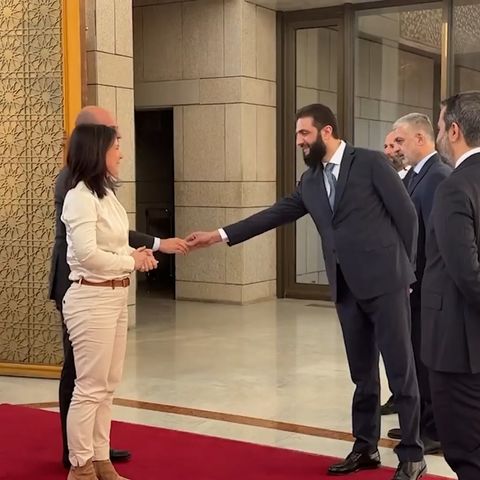 Annalena Baerbock und der französische Außenminister vor dem neuen syrischen Machthaber